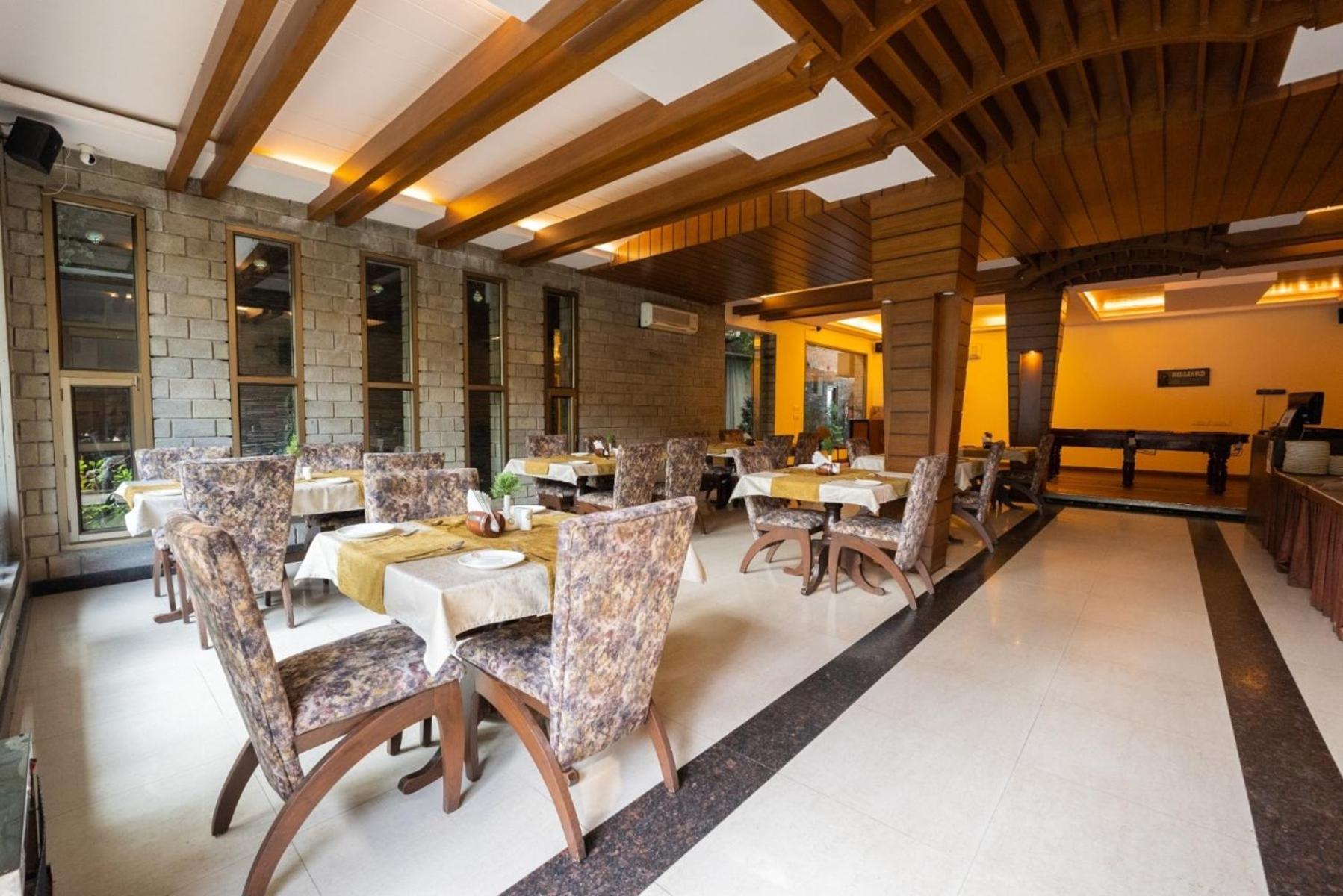 Kasauli Castle Resort Exterior photo