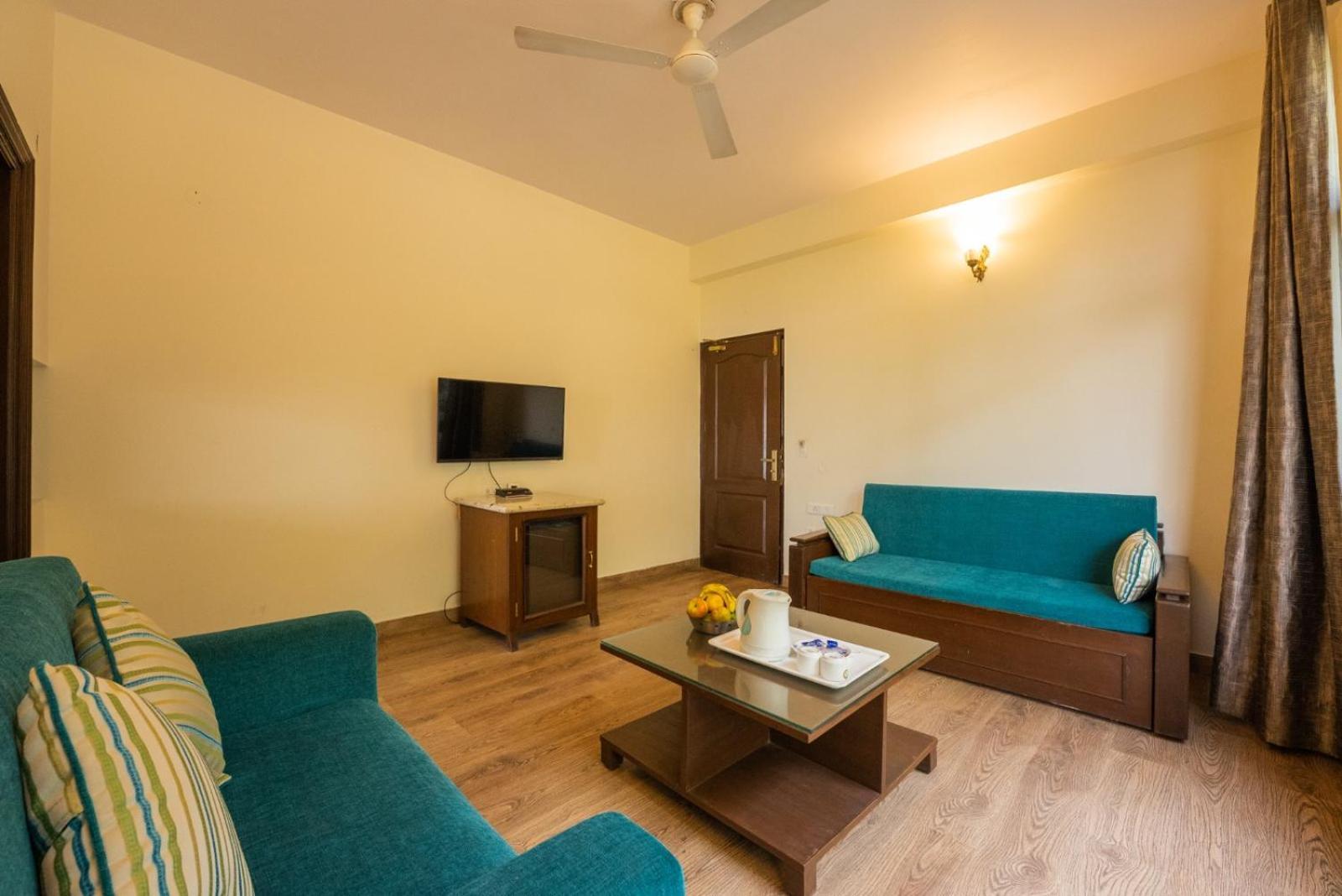 Kasauli Castle Resort Exterior photo