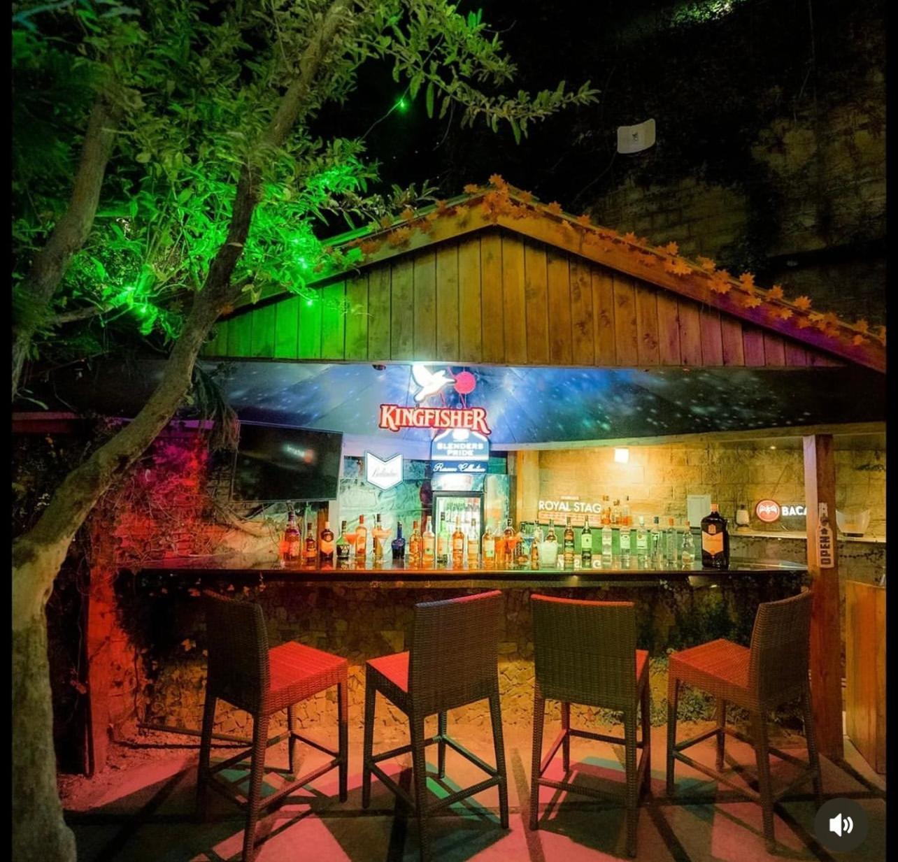 Kasauli Castle Resort Exterior photo