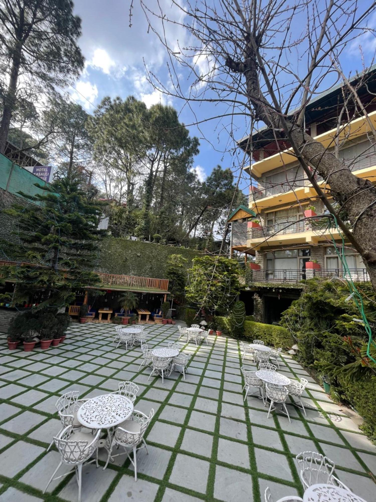 Kasauli Castle Resort Exterior photo