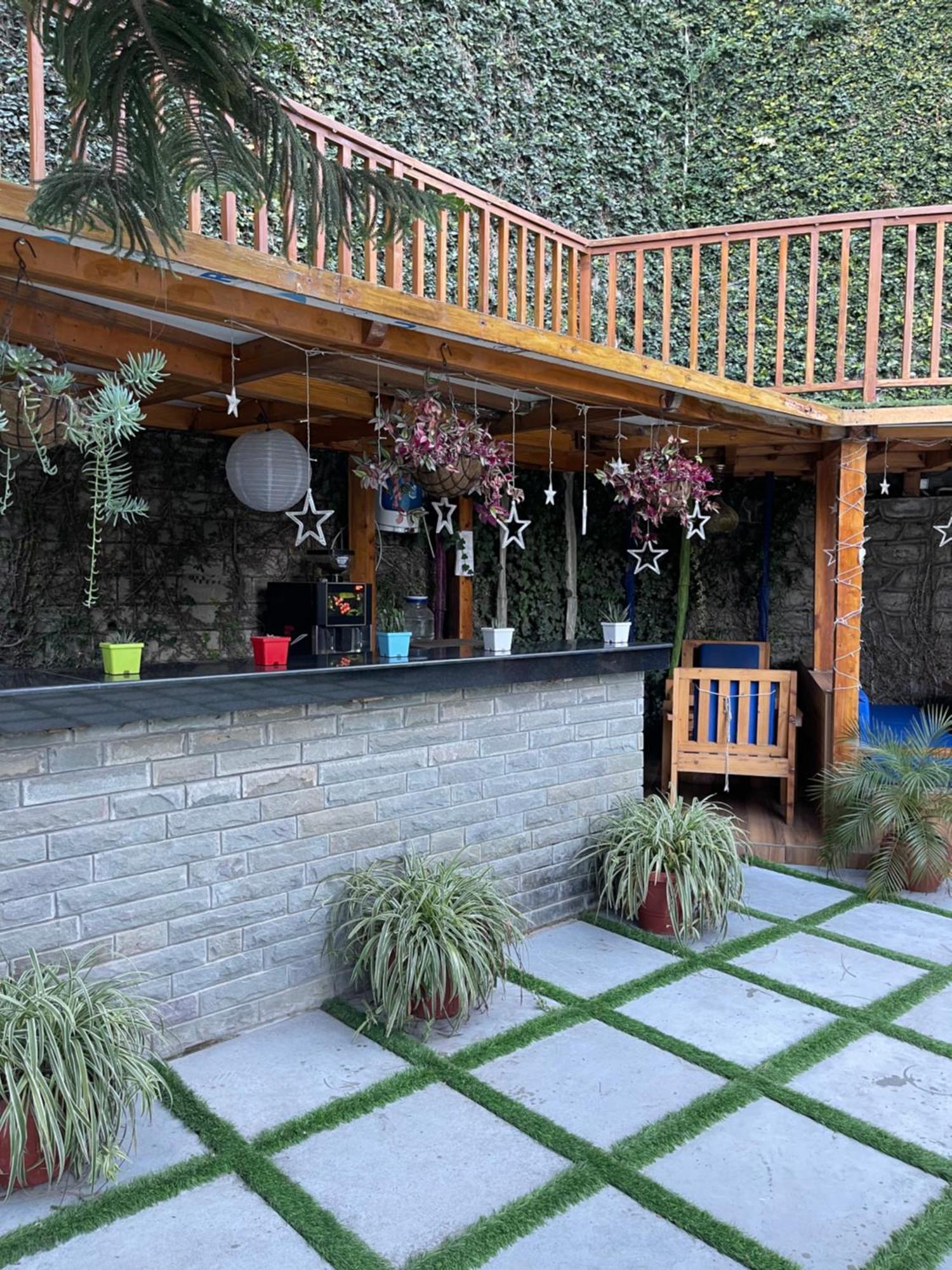 Kasauli Castle Resort Exterior photo