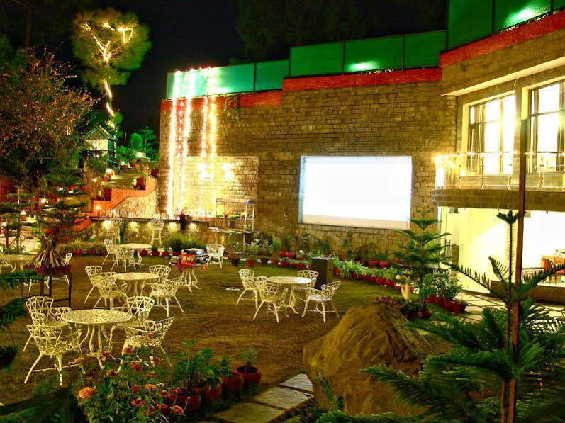 Kasauli Castle Resort Exterior photo