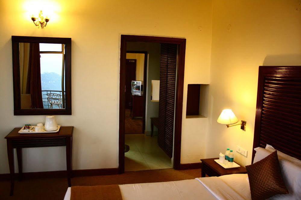 Kasauli Castle Resort Exterior photo